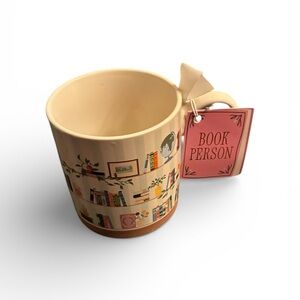 Mug with Bookshelf Design